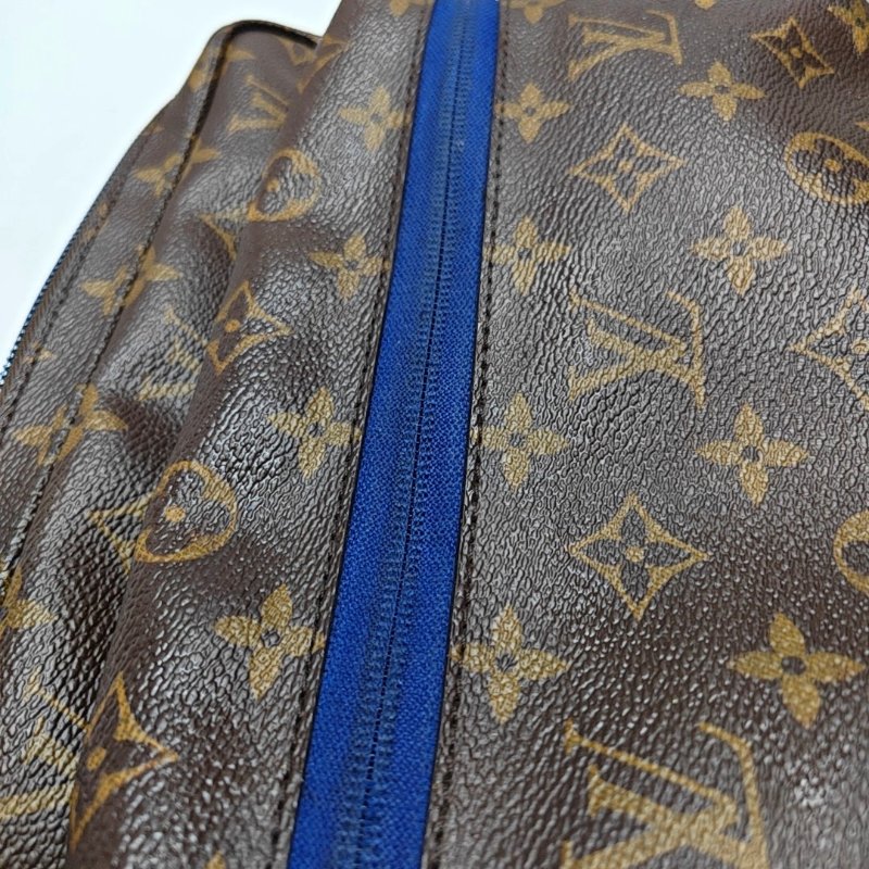 LOUIS VUITTON OUTDOOR棕色塗層帆布老花斜挎包單肩包紅色五金-8
