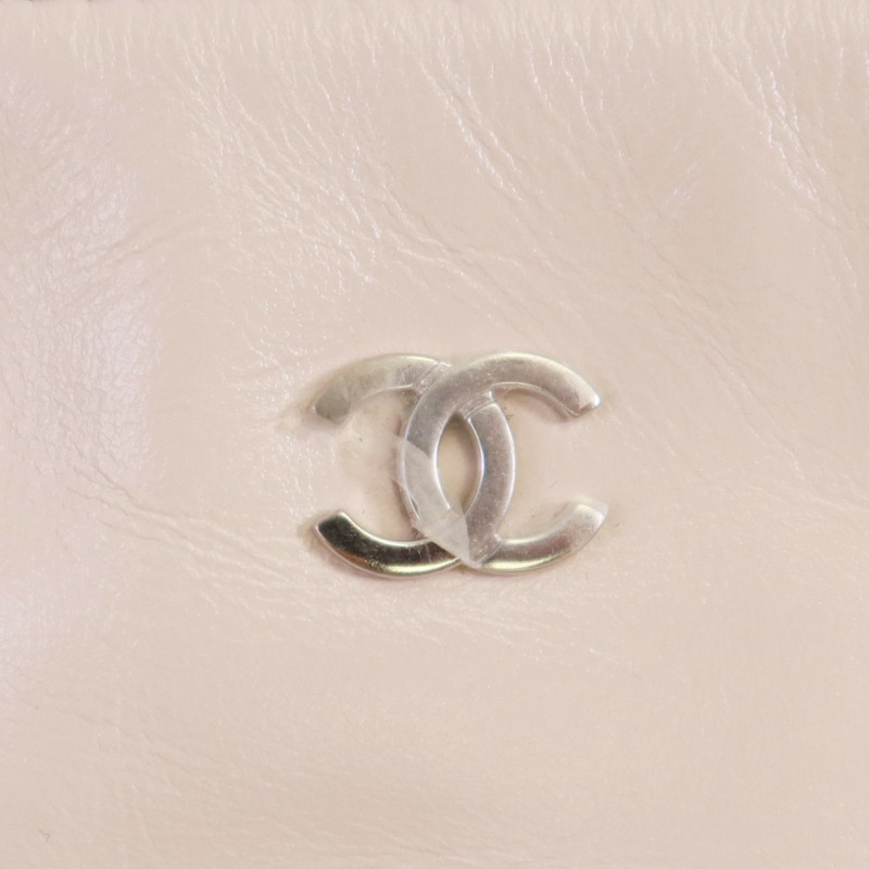 CHANEL 牛皮皮革Chanel 22 Small銀扣鏈帶肩背袋-16