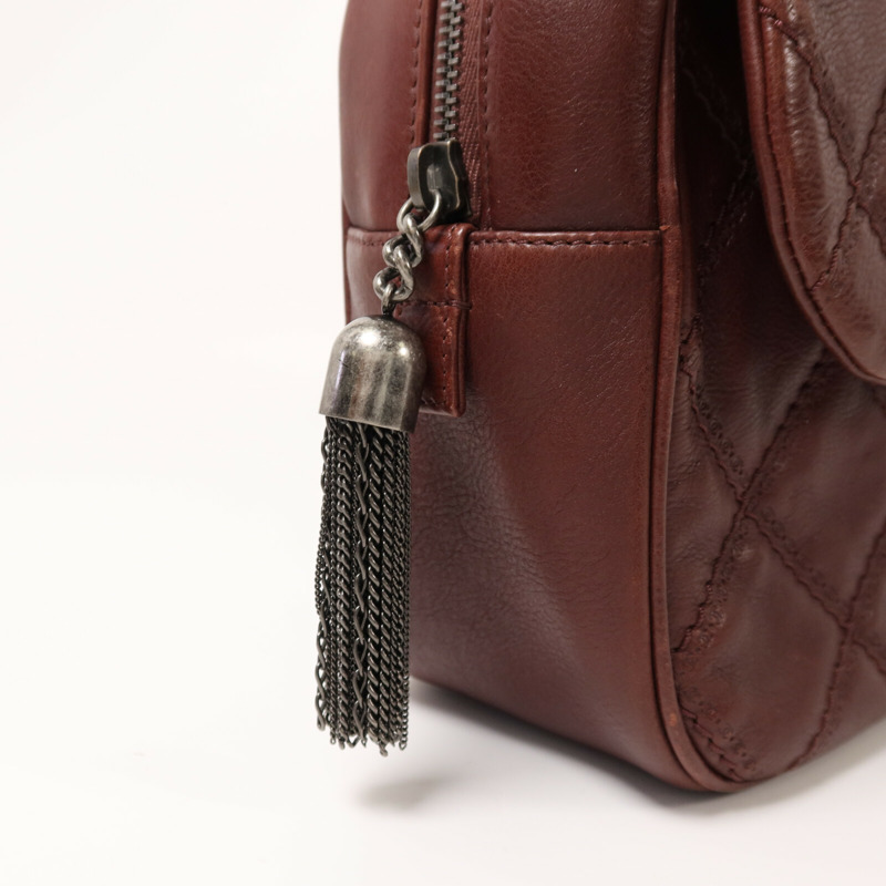 CHANEL 牛皮皮革Chain Shoulder銀扣鏈帶肩背袋-13