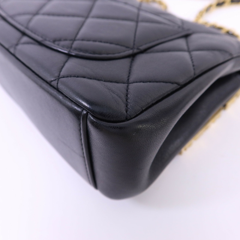 CHANEL 羊皮皮革Matelasse Mini Flap金扣鏈帶肩背袋-13