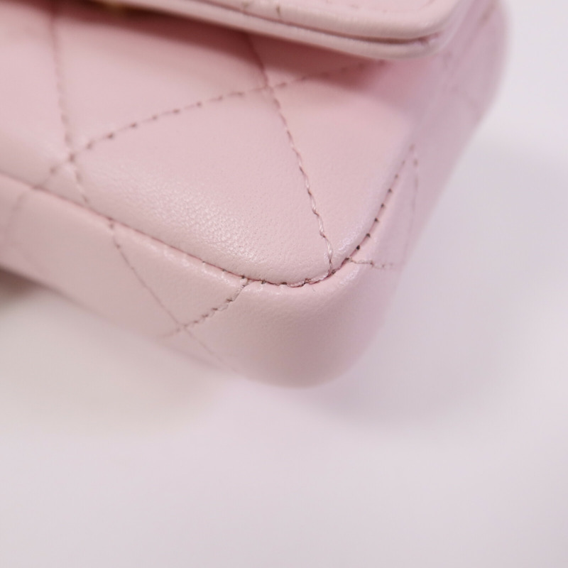 CHANEL 羊皮皮革Waist Bag金扣鏈帶腰包-9