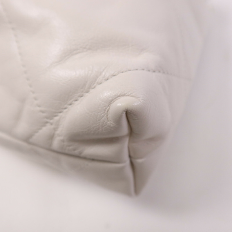 CHANEL 牛皮皮革Mini 22金扣鏈帶手挽肩背兩用袋-12