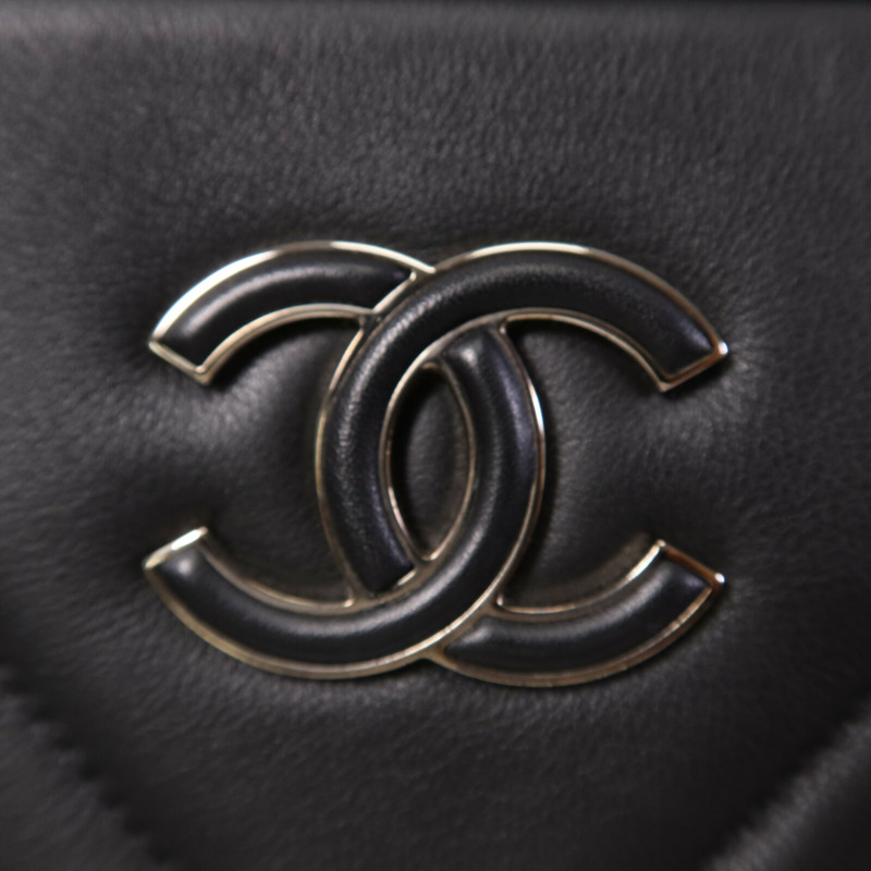 CHANEL 牛皮皮革Shoulder Bag銀扣鏈帶肩背袋-6
