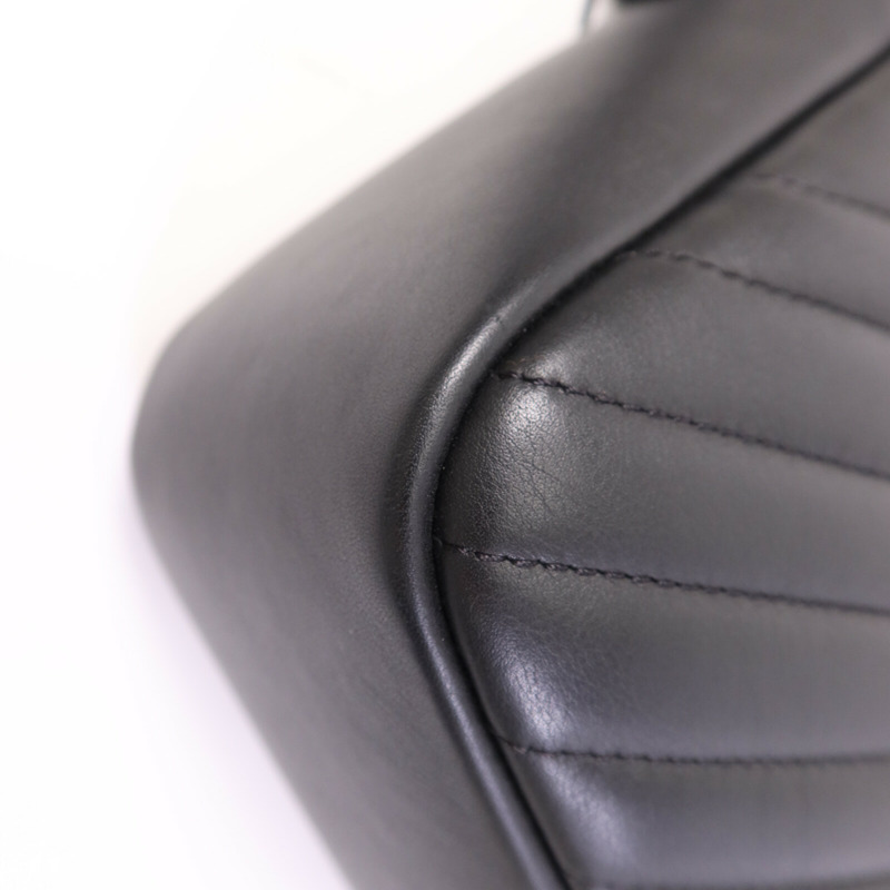 CHANEL 牛皮皮革Shoulder Bag銀扣鏈帶肩背袋-10