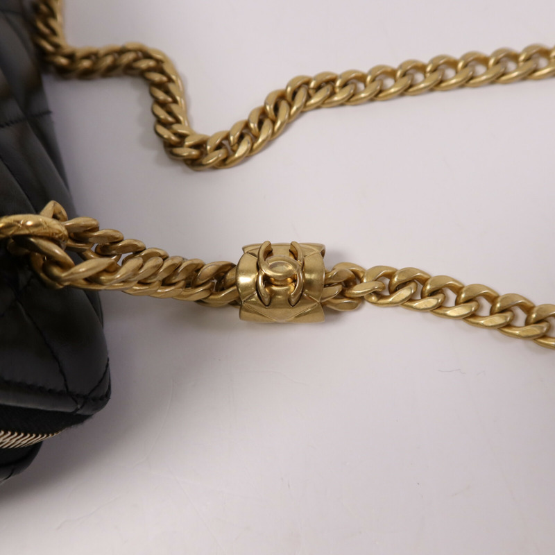 CHANEL 牛皮皮革Vanity Bag金扣鏈帶肩背袋-13
