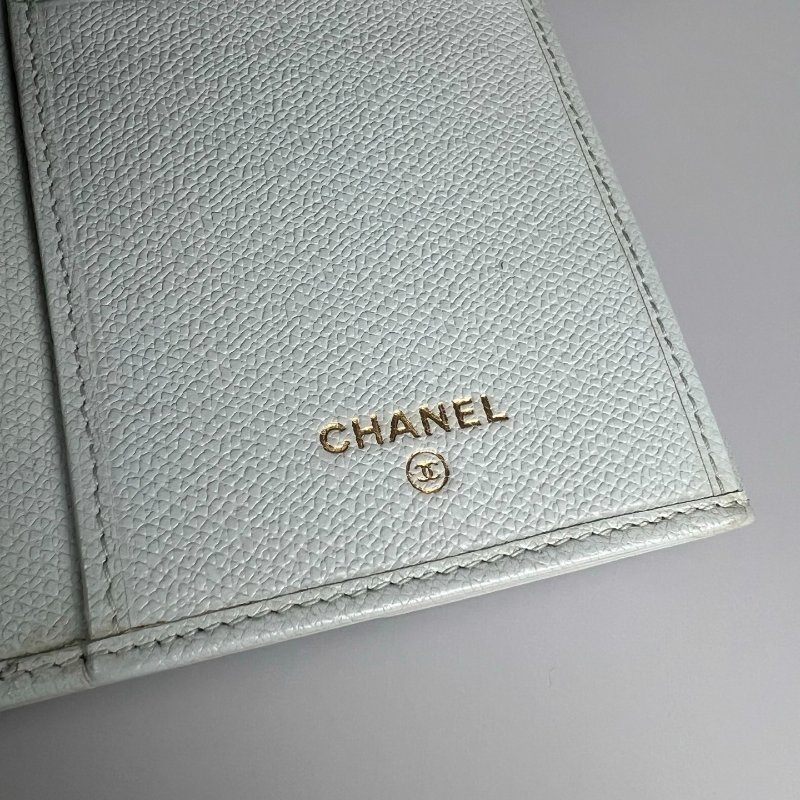 CHANEL VINTAGE釦式長夾 綠 9開-9