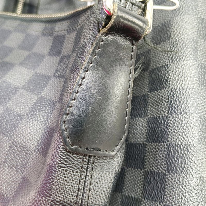 LOUIS VUITTON MICK中號灰色塗層帆布棋盤格單肩包斜挎包銀色五金-10