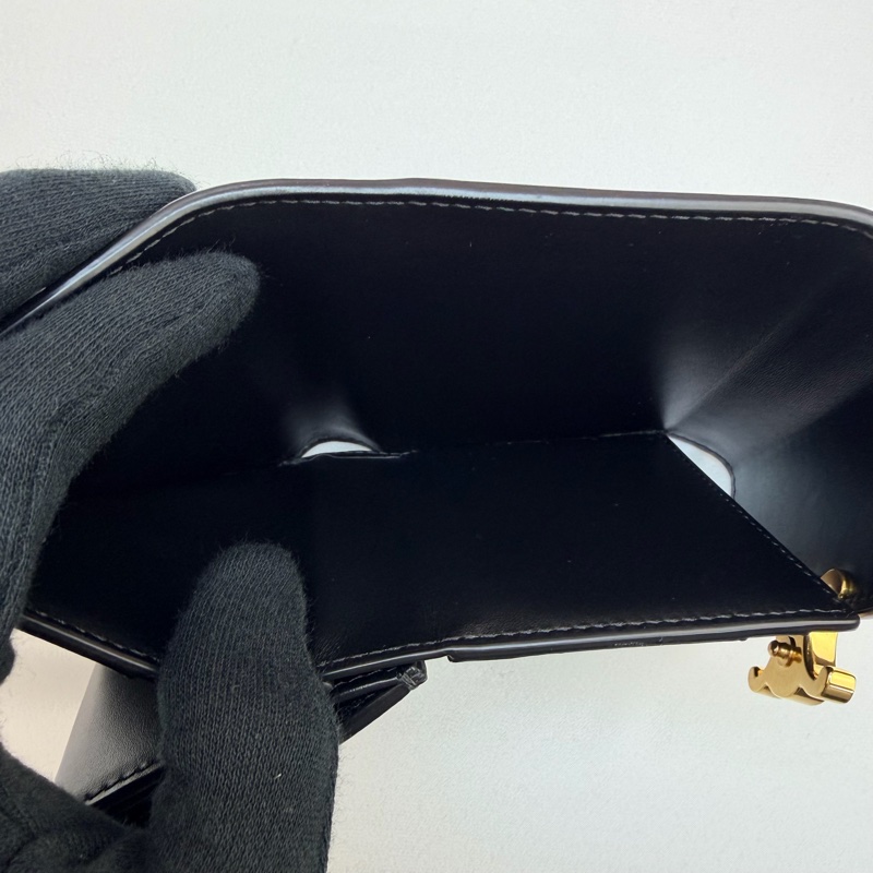 celine 黑凱旋三折短夾-8