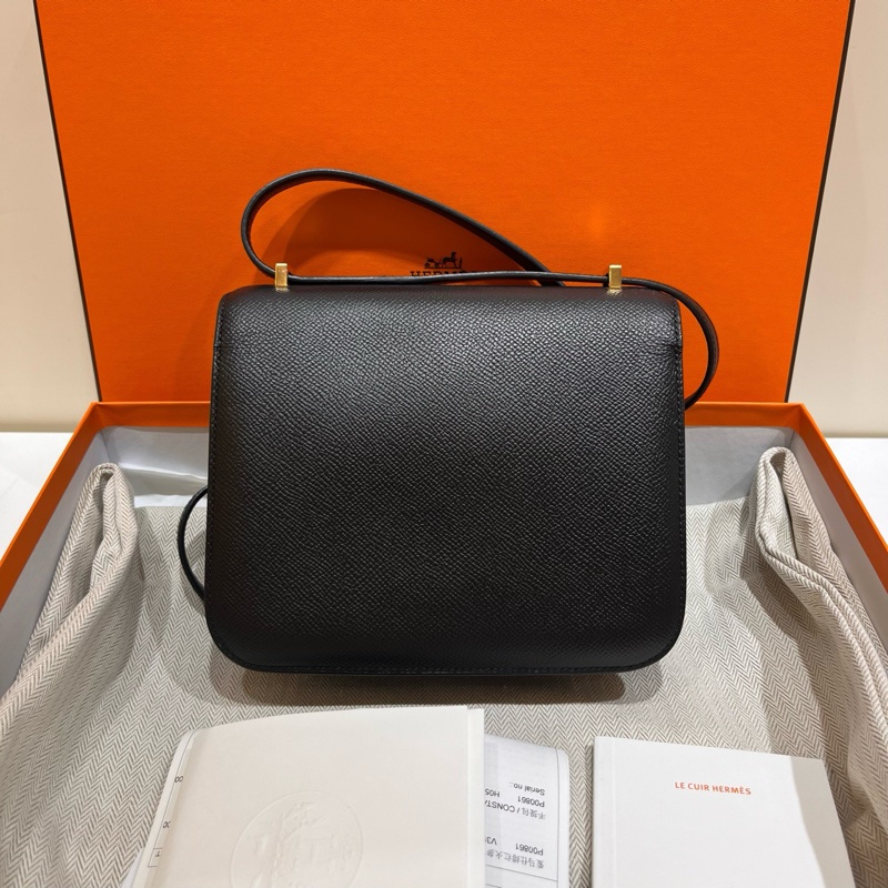閒置新 愛馬仕/Hermes mini 康康19 constance 黑金 E皮 金扣-4