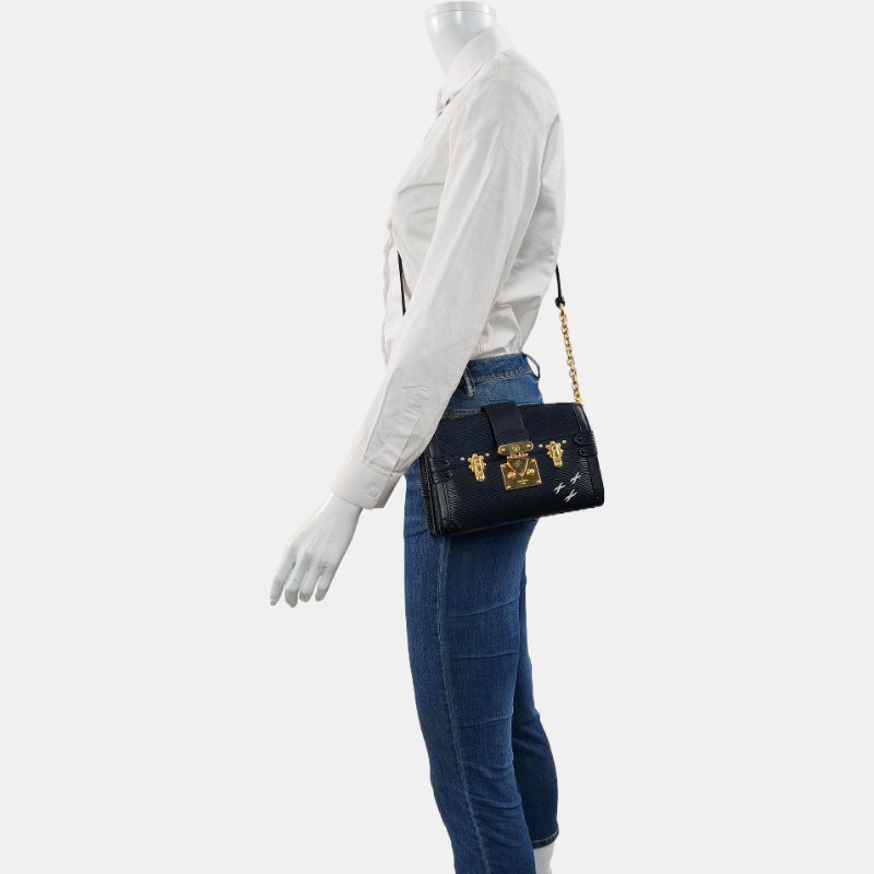 LOUIS VUITTON TRUNK黑色EPI牛皮水波紋斜挎包單肩包金色五金可拆卸肩帶-1