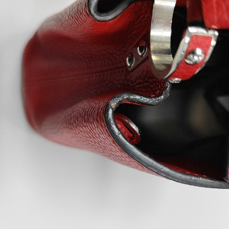 LOUIS VUITTON CAPUCINES紅色牛皮單肩包銀色五金可拆卸肩帶-9