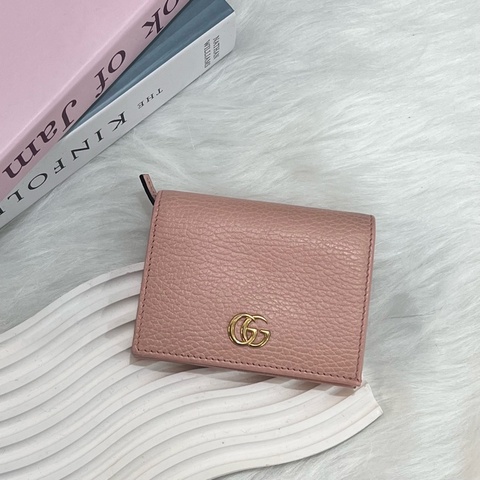 GUCCI 456126  粉Marmont對開釦式短夾