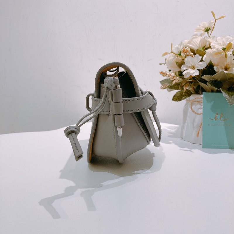 TW4673 Loewe 羅意威 迷你手袋 灰色 Mini Gate Bag Calfskin Grey-2