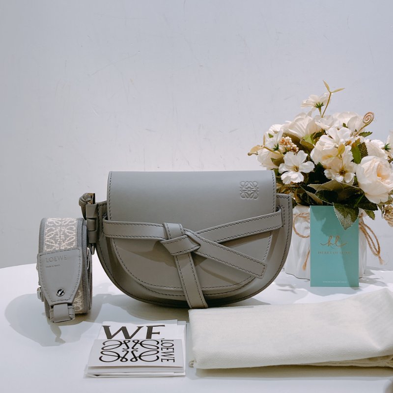 TW4673 Loewe 羅意威 迷你手袋 灰色 Mini Gate Bag Calfskin Grey-11