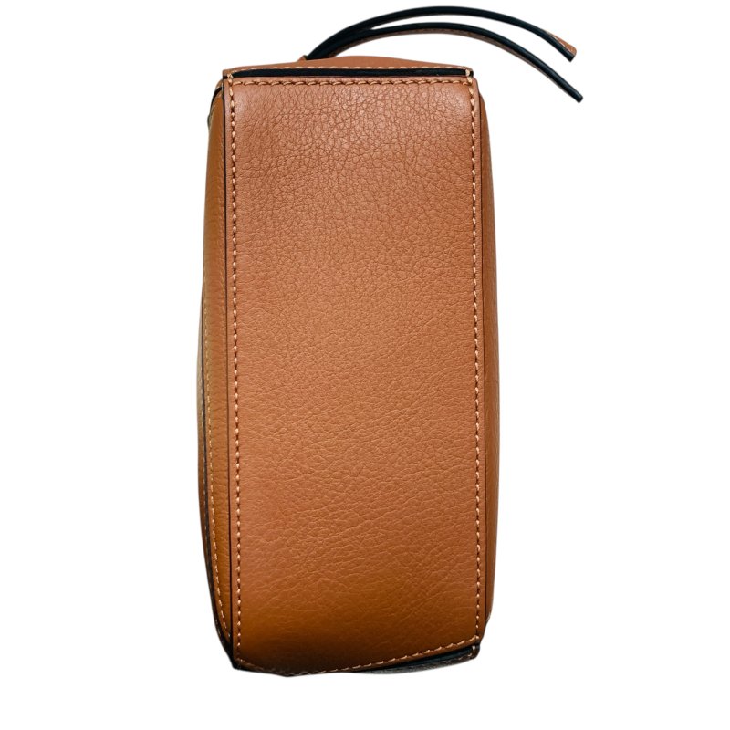 LOEWE 羅威 012128 Mini Puzzle bag 側背包 皮革 咖啡色 銀扣-5