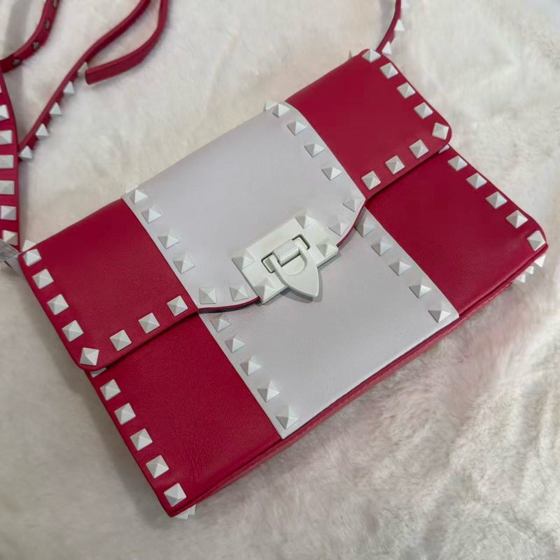 Valentino 鉚釘斜挎包粉色系搖滾風格飾釘元素時尚個性手提單肩包-0