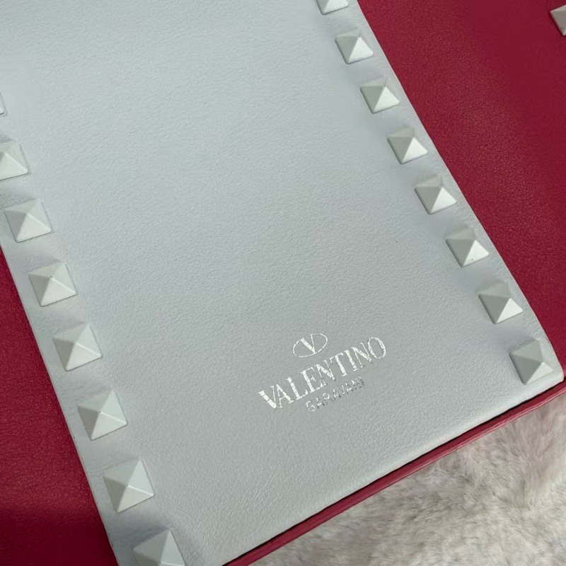 Valentino 鉚釘斜挎包粉色系搖滾風格飾釘元素時尚個性手提單肩包-6