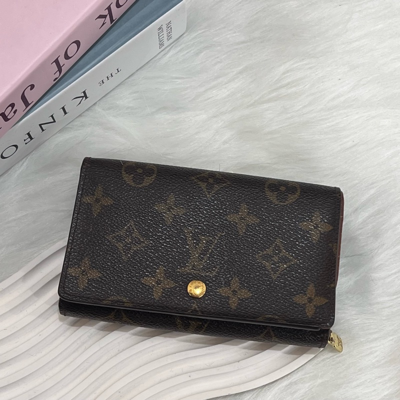 LV M61730  老花對開短夾-0