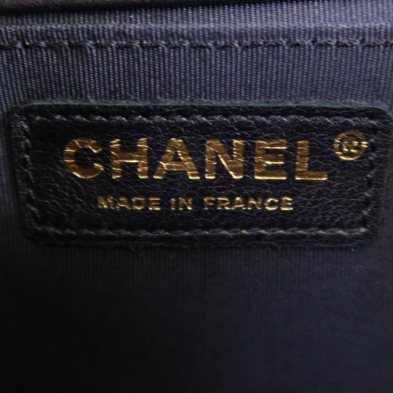 CHANEL 羊皮皮革Boy 25金扣鏈帶肩背袋-5