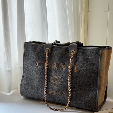 ▪️富貴選物FUGUEI▪️Chanel 羊毛氈拼色大號 灰色泰迪熊配色沙灘包