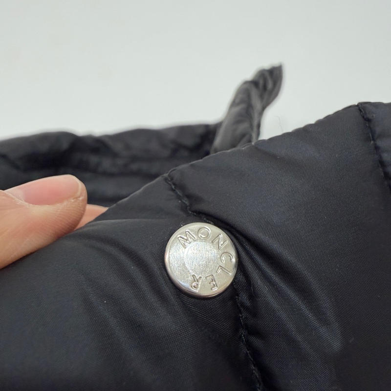 MONCLER 黑色 立領 輕羽絨 羽絨外套 防風外套 夾克 外套-17