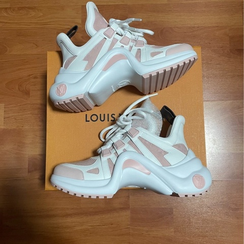 99.9 新 Lv Archlight拱橋鞋 路易威登老爹鞋 白粉35碼
