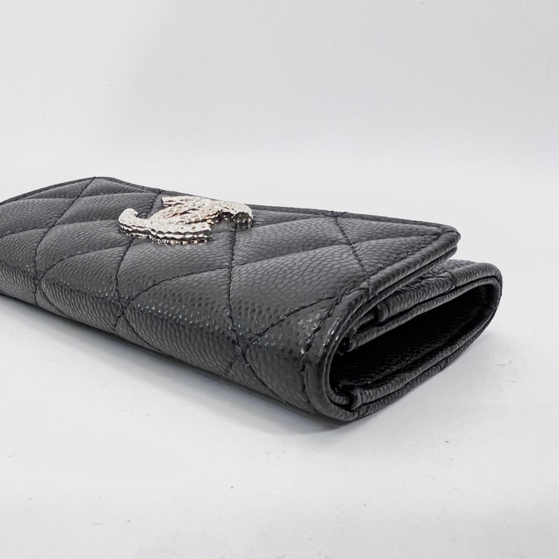 Chanel 黑荔枝皮波紋雙C logo下蓋零錢卡包-8