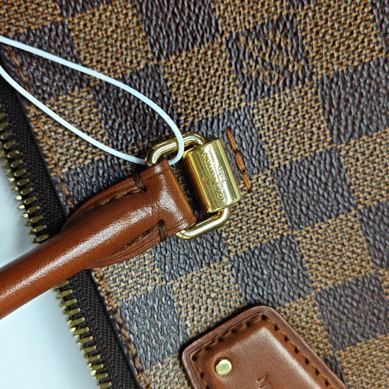 LOUIS VUITTON BELMONT棕色塗層帆布棋盤格手提包金色五金-10