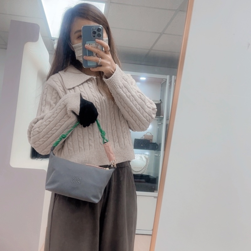 全新 Miu Miu gabardine 灰色飯盒包/腋下包-11