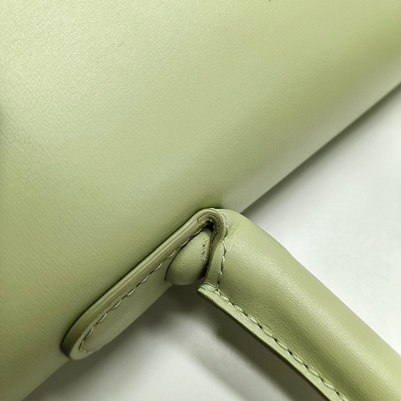 DELVAUX Brillant中號綠色牛皮鉚釘手提包單肩包斜挎包銀色五金-11