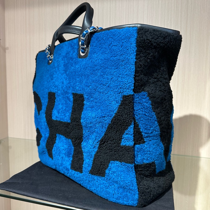 CHANEL香奈兒字母羊羔毛絨鏈條托特包大號 藍黑色-2