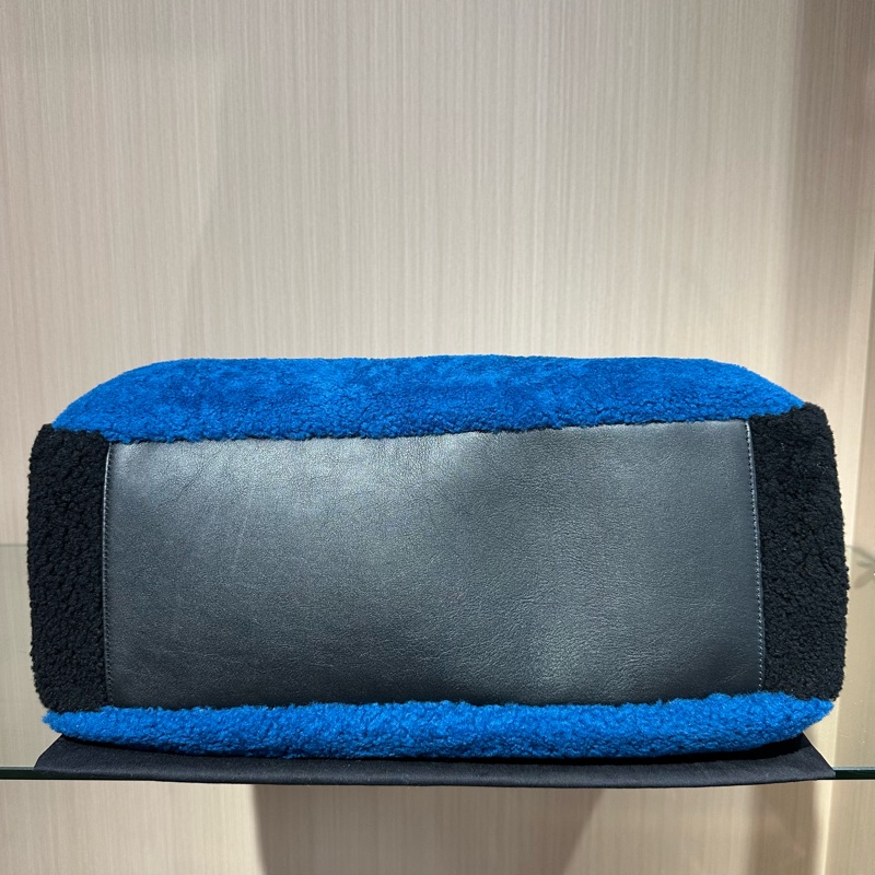 CHANEL香奈兒字母羊羔毛絨鏈條托特包大號 藍黑色-4