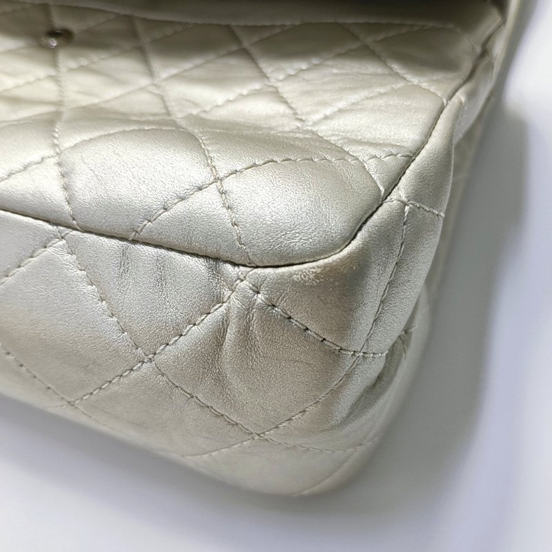 CHANEL 2.55 Maxi 超大號 銀色羊皮菱格紋絎縫單肩包斜挎包 銀色五金 12開-14