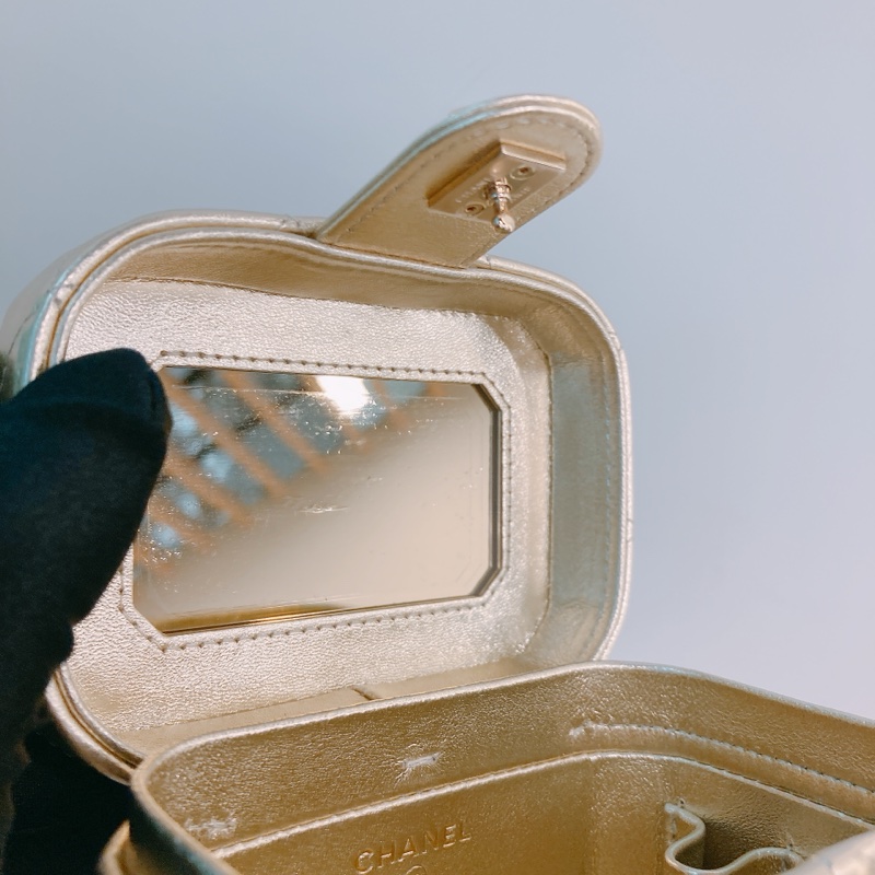 MS0517 Chanel 香奈兒經典迷你盒子鍊帶包包Vanity Case Mini Lambskin-14