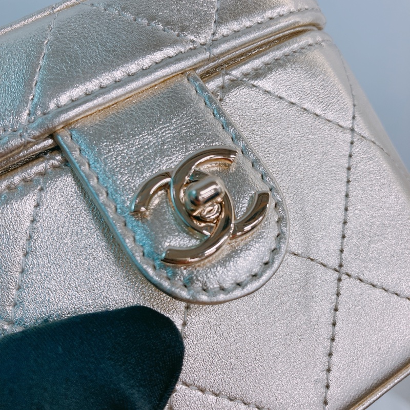 MS0517 Chanel 香奈兒經典迷你盒子鍊帶包包Vanity Case Mini Lambskin-20