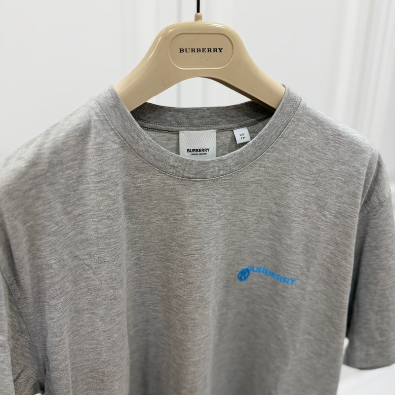 Burberry 灰色 Don't Believe Everything You Think 短袖 圓領 T恤-1