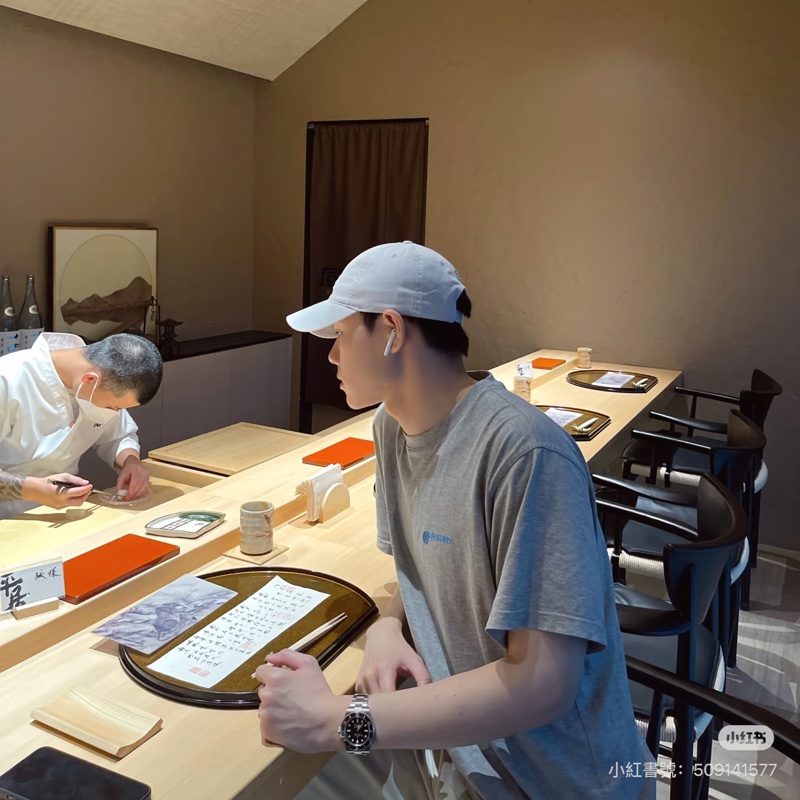 Burberry 灰色 Don't Believe Everything You Think 短袖 圓領 T恤-3