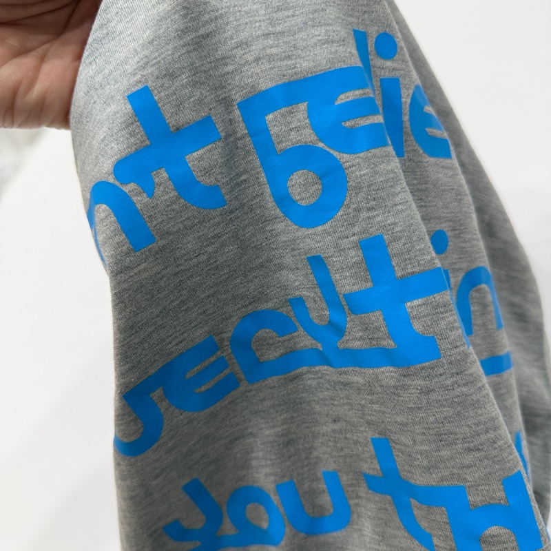 Burberry 灰色 Don't Believe Everything You Think 短袖 圓領 T恤-7