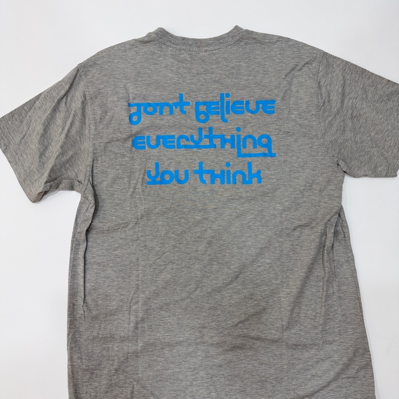 Burberry 灰色 Don't Believe Everything You Think 短袖 圓領 T恤-8