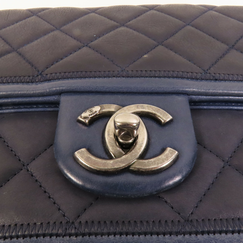 CHANEL 牛皮皮革Chain Sholder Bag銀扣肩背袋-5