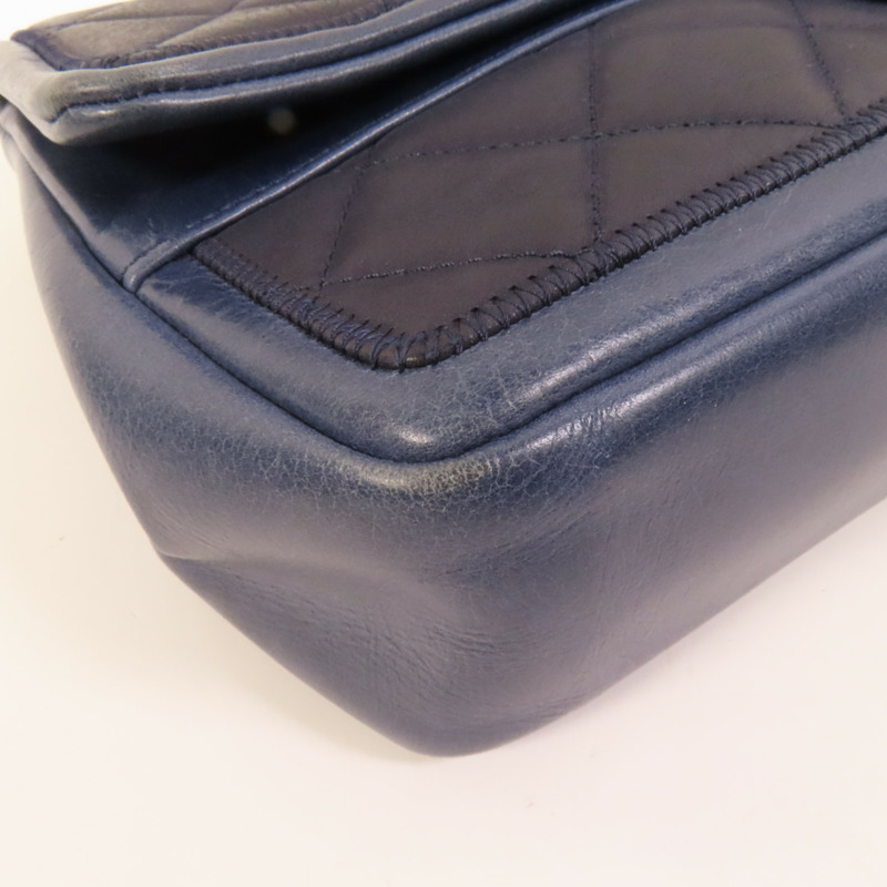 CHANEL 牛皮皮革Chain Sholder Bag銀扣肩背袋-12