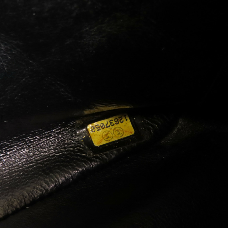 CHANEL 牛皮皮革Large Classic銀扣肩背袋-8