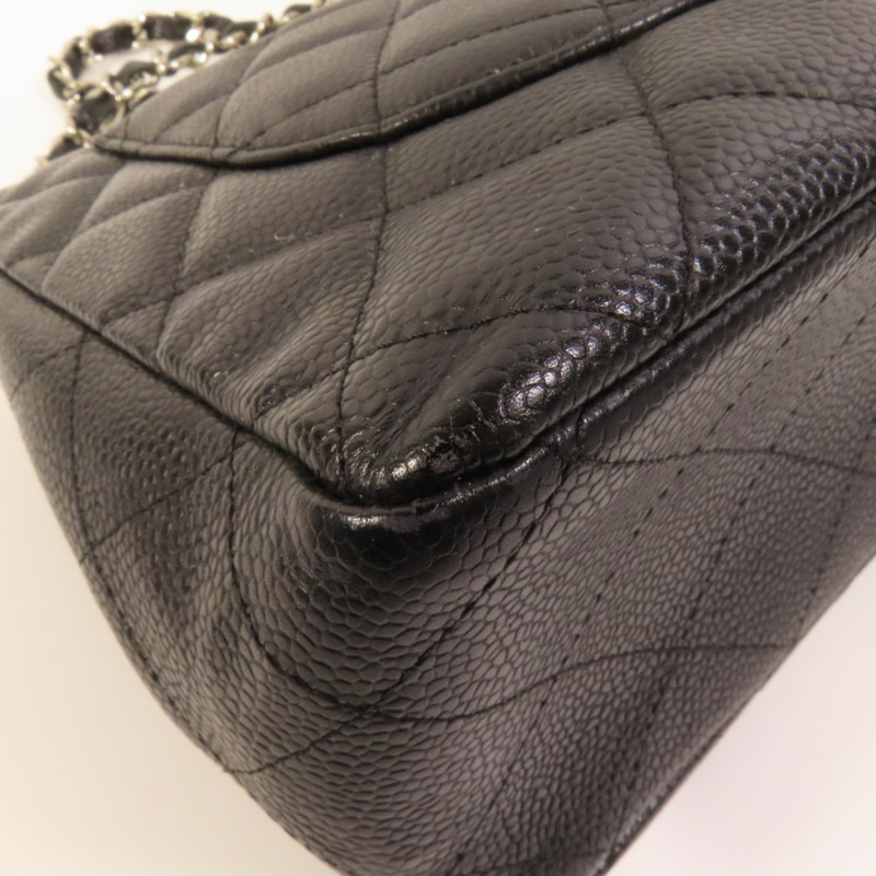 CHANEL 牛皮皮革Large Classic銀扣肩背袋-11