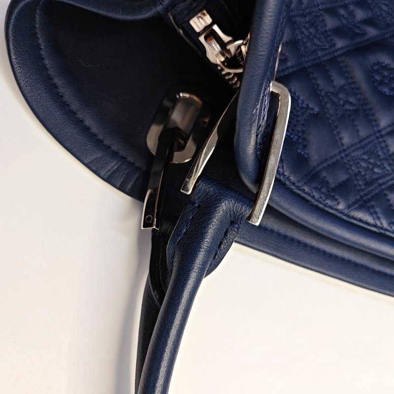 LOUIS VUITTON LILIA小號深藍色牛皮老花壓紋手提包單肩包銀色五金-9