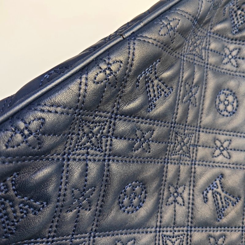 LOUIS VUITTON LILIA小號深藍色牛皮老花壓紋手提包單肩包銀色五金-12