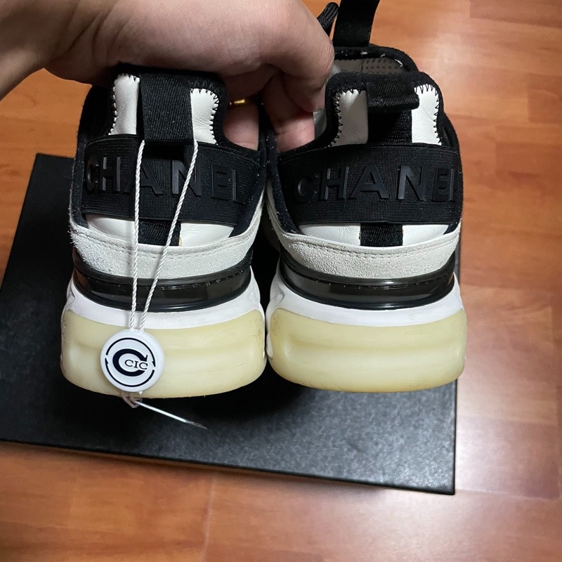 Chanel香奈兒雙C金標 低幫運動休閒鞋女款白色 37.5碼-4