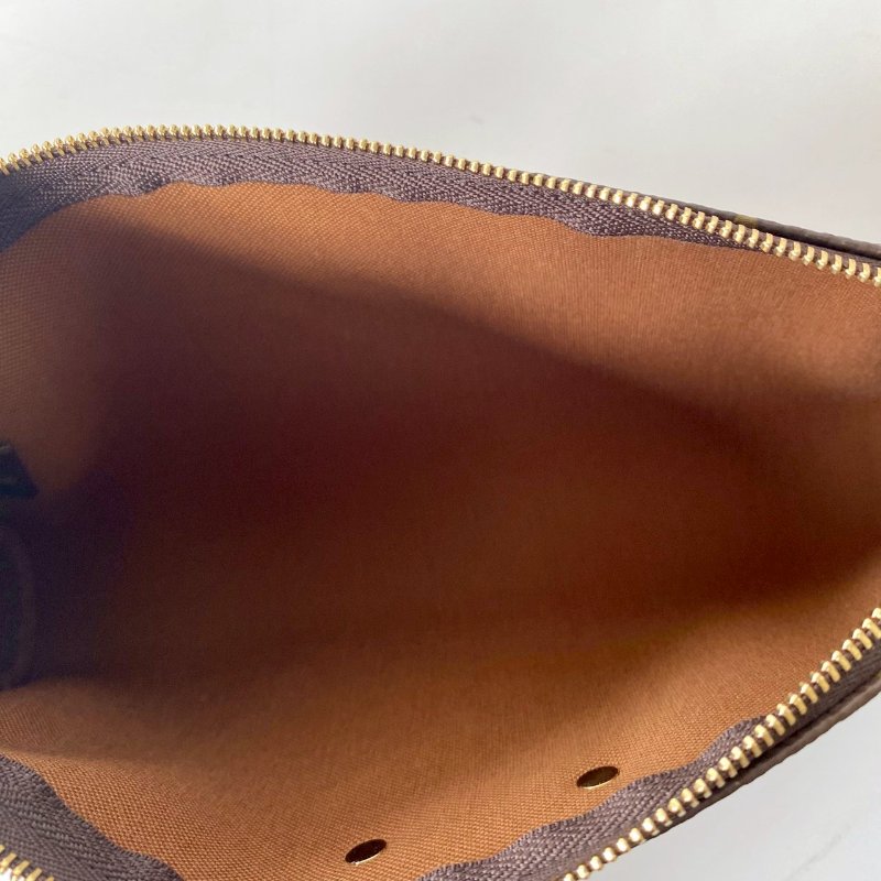LV Monogram Eva 原花 帆布 金鏈 斜背 肩背 兩用包 M95567-6
