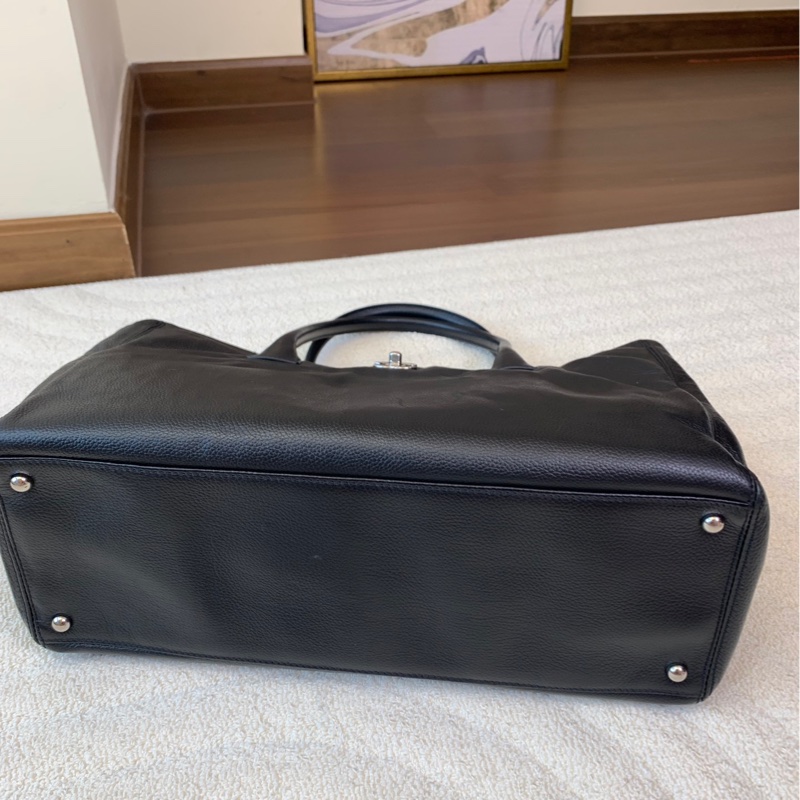Chanel 香奈兒黑銀牛皮cerf 托特包-4