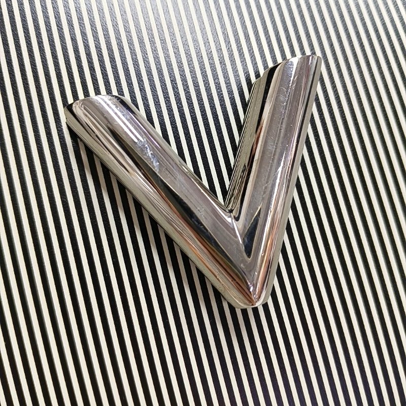 LOUIS VUITTON TWIST中號藍色牛皮斜挎包單肩包銀色五金可拆卸肩帶-10