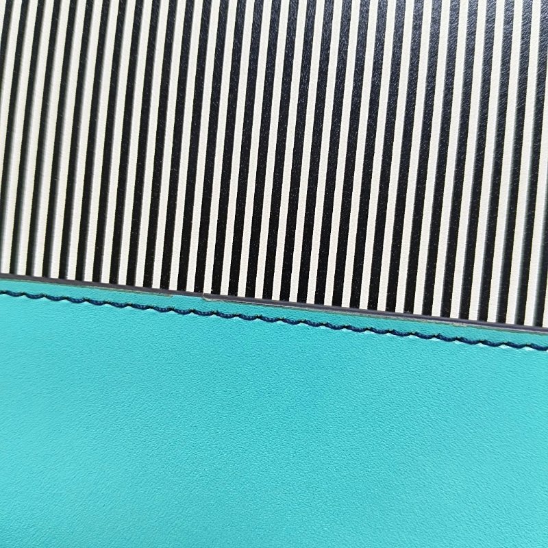 LOUIS VUITTON TWIST中號藍色牛皮斜挎包單肩包銀色五金可拆卸肩帶-12